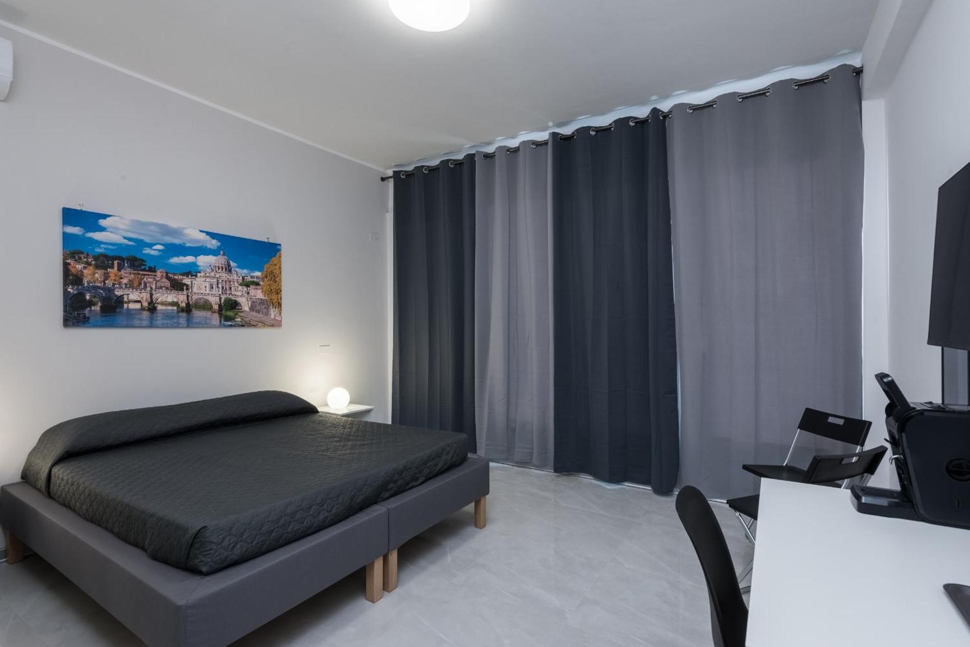 Travelershome Ciampino Airport Guesthouse 600M To Airport Extérieur photo