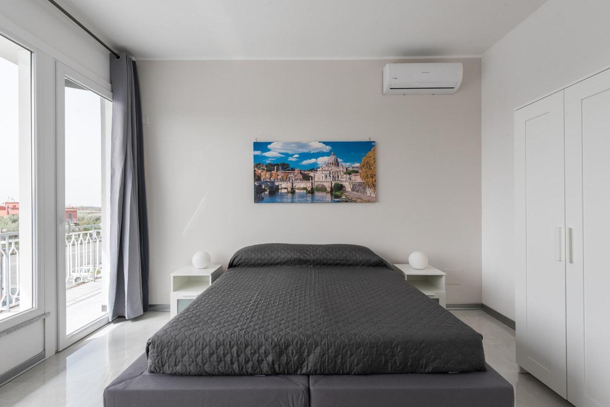 Travelershome Ciampino Airport Guesthouse 600M To Airport Extérieur photo